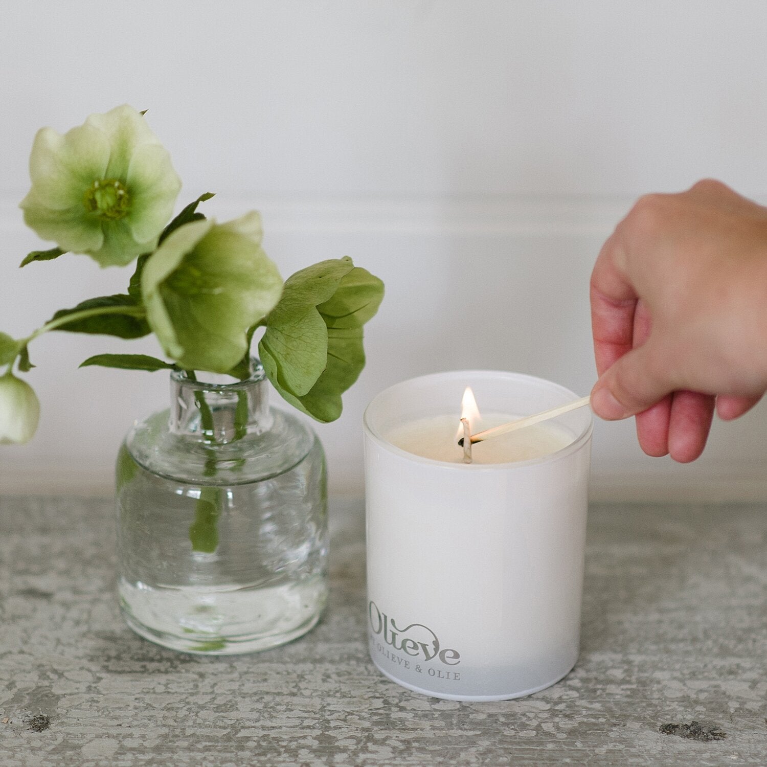 Olieve - olive oil & soy wax candle